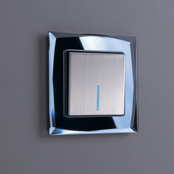 Рамка 1я Werkel черная стекло Diamant